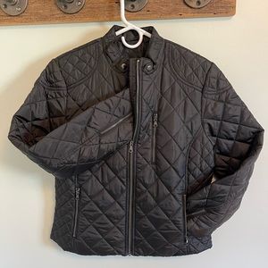 NWOT - quilted black coat from Banana Republic - zipper accents!